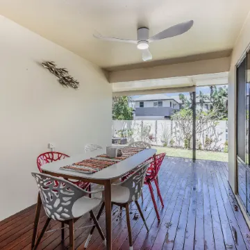 Beachside Escape by Cottonwood