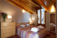 Milan Skyline Apartment, Città Studi, 1 Min Metro, Terrace, Wifi, Netflix Hotels in Studies City