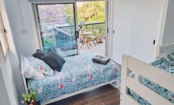 Treeview - A Beautiful 3-Bed House in Kiama