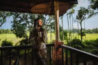 Raindrops Resorts - Romantic