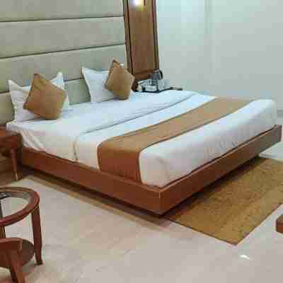 hoteltheroyaljewel Others