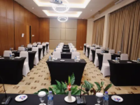Grand Papua Hotel Sentani Hotels in Sentani