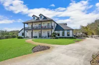Waterfront Home w Patio Heated Pool Dock Beach