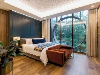 Marquee Hotel Medellin Hotels near Coltejer Building