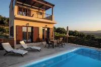 Brand New Villa Plyto - Amazing Views - Heated Pool -  Casas de vacaciones