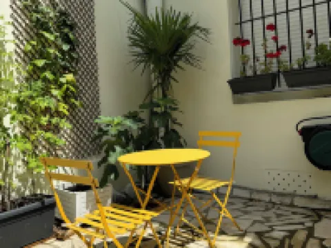 Hotel Lilas Gambetta Hotels near 20th arr.