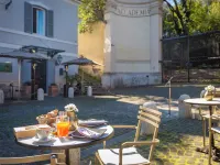 Hotel Parrasio Hotels near Portuense