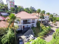 Kirei Mountain View Villa 7 Bedrooms with a Private Swimming Pool Hotels in Cimenyan