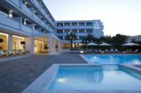 Hotel Anfora Ibiza - สระว่ายน้ำแบบอินฟินิตี้