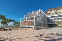 H10 Costa Mogán - Adults Only Отели рядом с достопримечательностью «The Windmill»