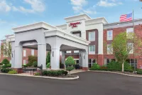 Hampton Inn Heath-Newark فنادق في Newark