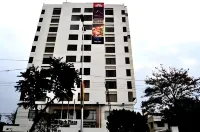 Park Lane Hotel Hotell i Gulberg III