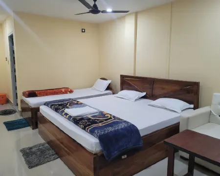 西部旅館 瑙貢酒店