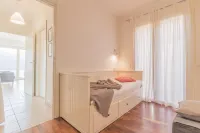 Casa Tre Sole in Lierna Hotels in Lierna