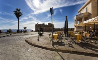 Best Located in Alghero Old Town Steps to Sea. Attic Emerald