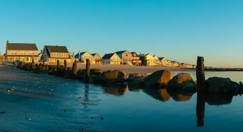 Dune Fairfield Beach Hotels in Southport
