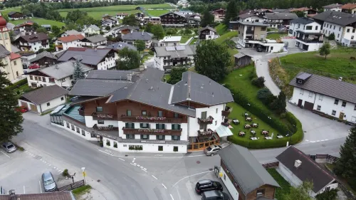 Hotel Medrazerhof - Mountain view