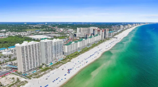 Twin Palms Beach Resort by Panhandle Getaways