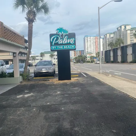 Palms by the Beach Motel