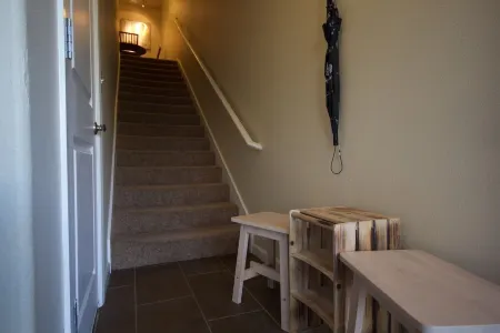 Fantastic home near Nike, Intel and shopping