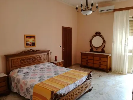 Apartment  with large terrace by the sea - Torre Archirafi Отели в г. Рипосто