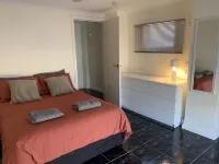 Skenes Creek Beach Shack - Cheerful Coastal 2 Bedroom Escape Hotel a Skenes Creek