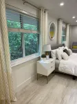 New to market renovated 3-bedroom condo on 7 mile corridor 2min walk to beach