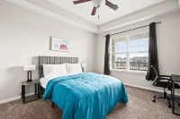 Ziva Luxe 2BR 2BA Near DT Indy