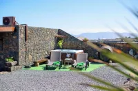 LOS4NOBLES-EL SACHO LODGING