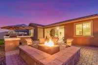 Dual King Suites-Quiet Gateway in Estrella Mt. Ra.