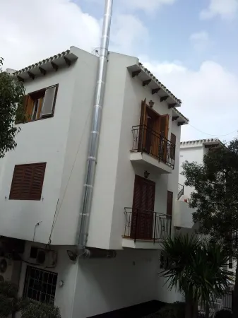 Lovely corner apartment full of light ,Villamartin Plaza, close to golf & beach