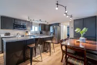 Newly updated home on spacious lot located outside of the city Hotels in Apache Junction