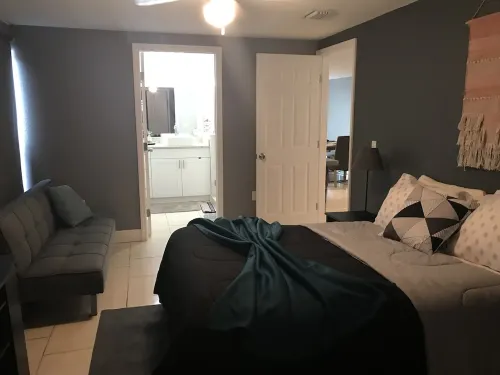 Cozy near to Busch Garden, Airport, Raymond James Stadium and more