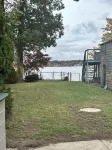 Renovated Water front home near the highway. Access to Lake&beach available Hotels near Summer Villa