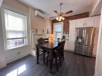 Charming,Spacious Historic Old Louisville, Hotel Amenities, Near Everything