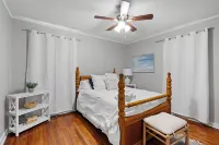 Near Parris Island, minutes to M.C.R.D and downtown