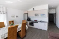 Panoramic apartment with sea view and pool Hotels in Opcina Slivno