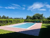 Near the beach-Pets allowed
