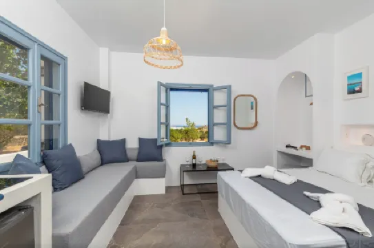 Aitheras Luxury Suites