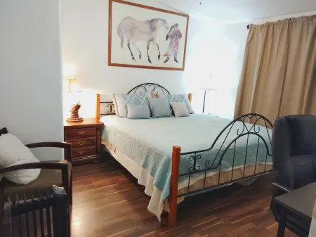 Castle House Отели в г. Пейсон