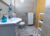 Studio apartment Raspolic