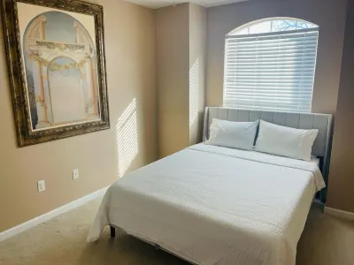 3 Bedroom located in bustling area of Abilene 하딘-시몬스 대학 주변 호텔