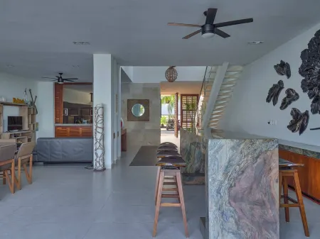 Casa Midtown  -  Yucatan Home Rentals