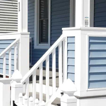 Cozy Upper 2 bedroom apartment >Free Wi-Fi and parking - 2nd floor-private space