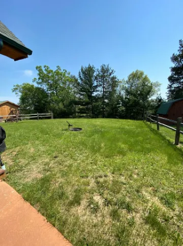 Cabin- no cleaning fees: Cranberry Fest, waterparks, trail riding for utv/atv