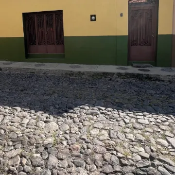 The room it self accessed by a complety private entrance , new matress