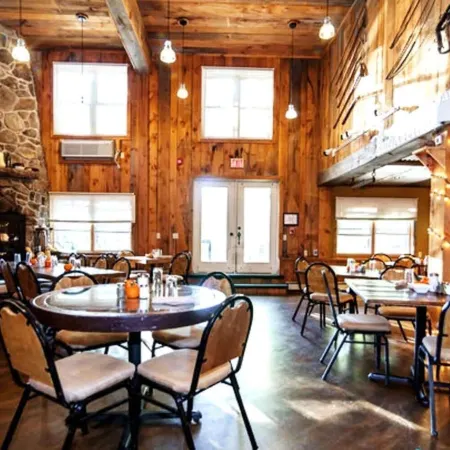 Merrill Farm Inn