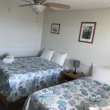 Seaview Pier and Motel