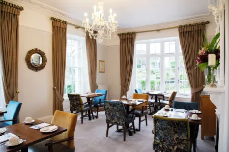 Haytor Hotel Отели рядом с достопримечательностью «Cockington»