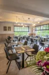 Hotel Auberge St. Pol. - Parkplatz